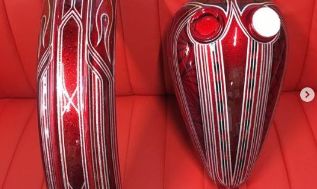 キャンディーカラーで塗装