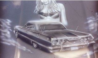 インパラのトランクにエアブラシ