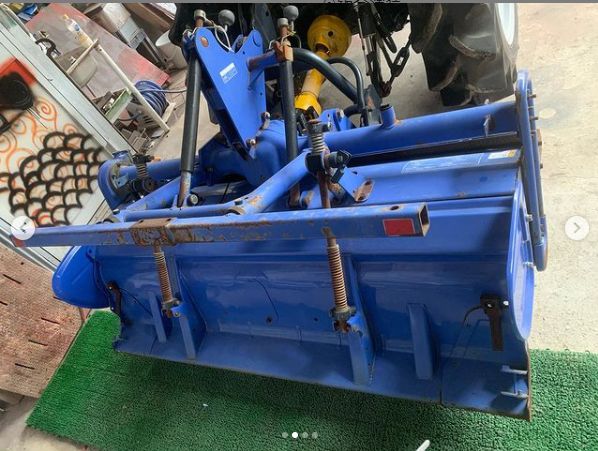 ISEKIロータリー 塗装前